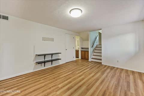 Tiny photo for 410 Sherwood Estates Circle, Clinton, TN 37716 (MLS # 1344724)