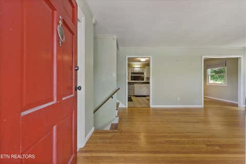 Tiny photo for 410 Sherwood Estates Circle, Clinton, TN 37716 (MLS # 1344724)