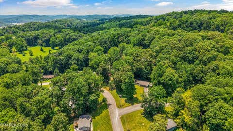 Tiny photo for 410 Sherwood Estates Circle, Clinton, TN 37716 (MLS # 1344724)