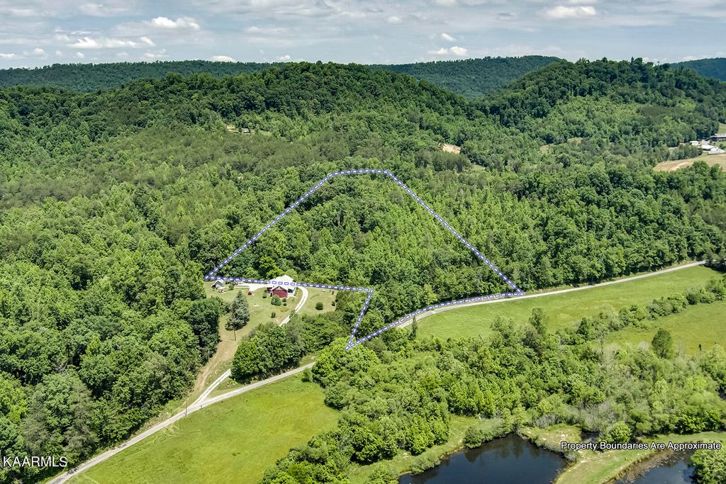 Photo of Payne Rd, Tellico Plains, TN 37385 (MLS # 1229260)