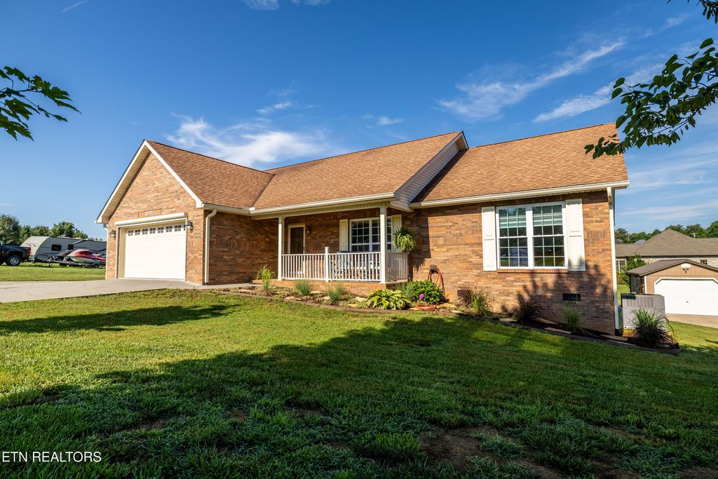 Photo of 1903 Star Dust Way, Walland, TN 37886 (MLS # 1306557)