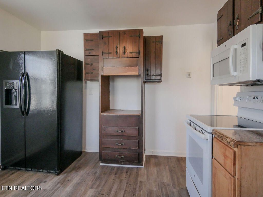 Photo of 1937 W Gilbert Lane, Knoxville, TN 37920 (MLS # 1323753)