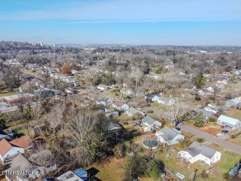 Tiny photo for 1937 W Gilbert Lane, Knoxville, TN 37920 (MLS # 1323753)