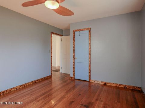 Tiny photo for 1937 W Gilbert Lane, Knoxville, TN 37920 (MLS # 1323753)