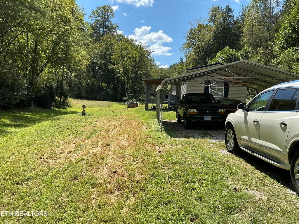 Photo of 1037 Dogwood Heights Drive, Tazewell, TN 37879 (MLS # 1315067)