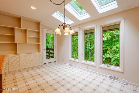 Tiny photo for 106 Newcrest Lane, Oak Ridge, TN 37830 (MLS # 1340766)