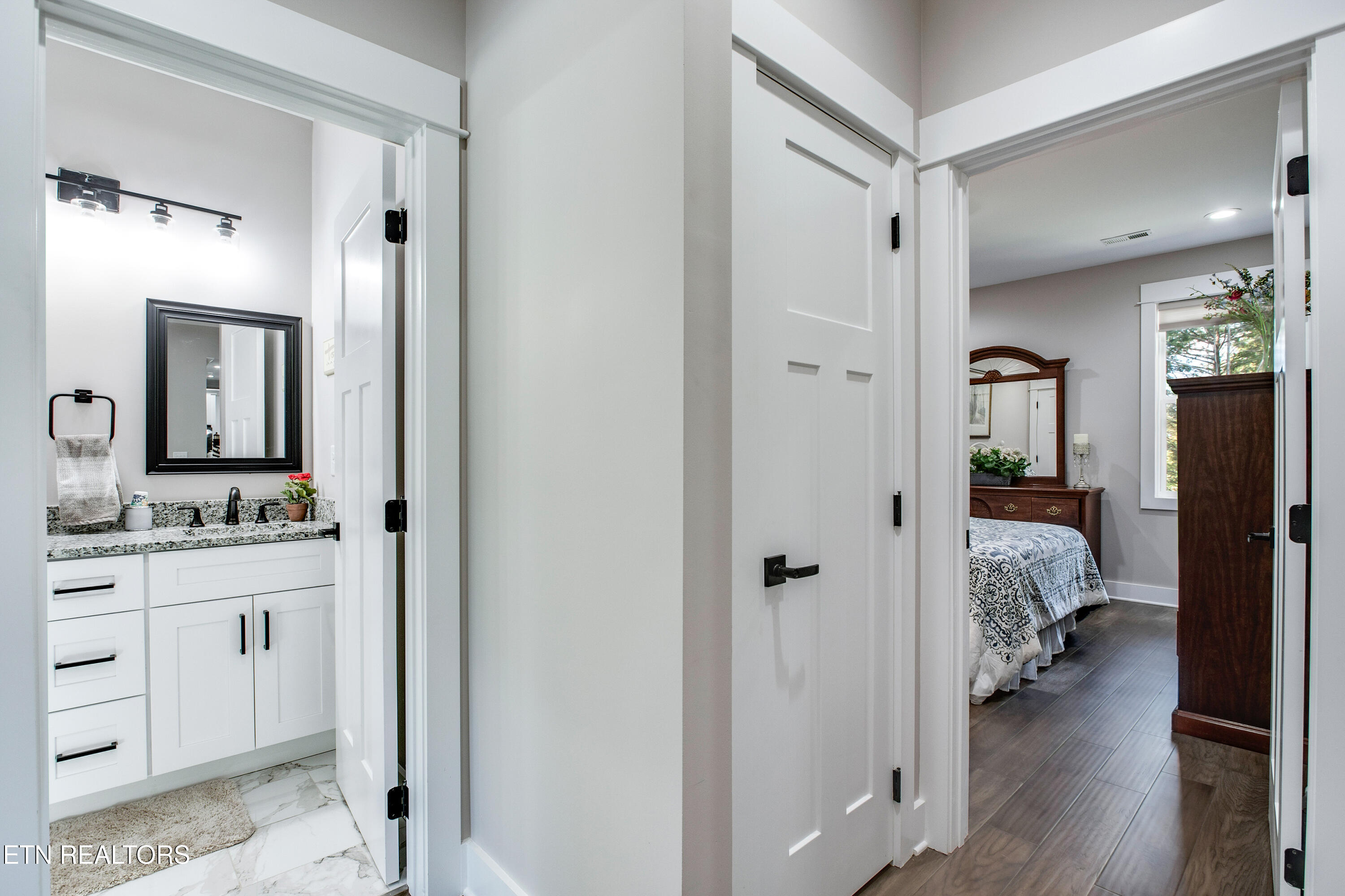 Loudon, Tennessee 37774, United States, 3 Bedrooms Bedrooms, ,2 BathroomsBathrooms,Residential,Active,162011