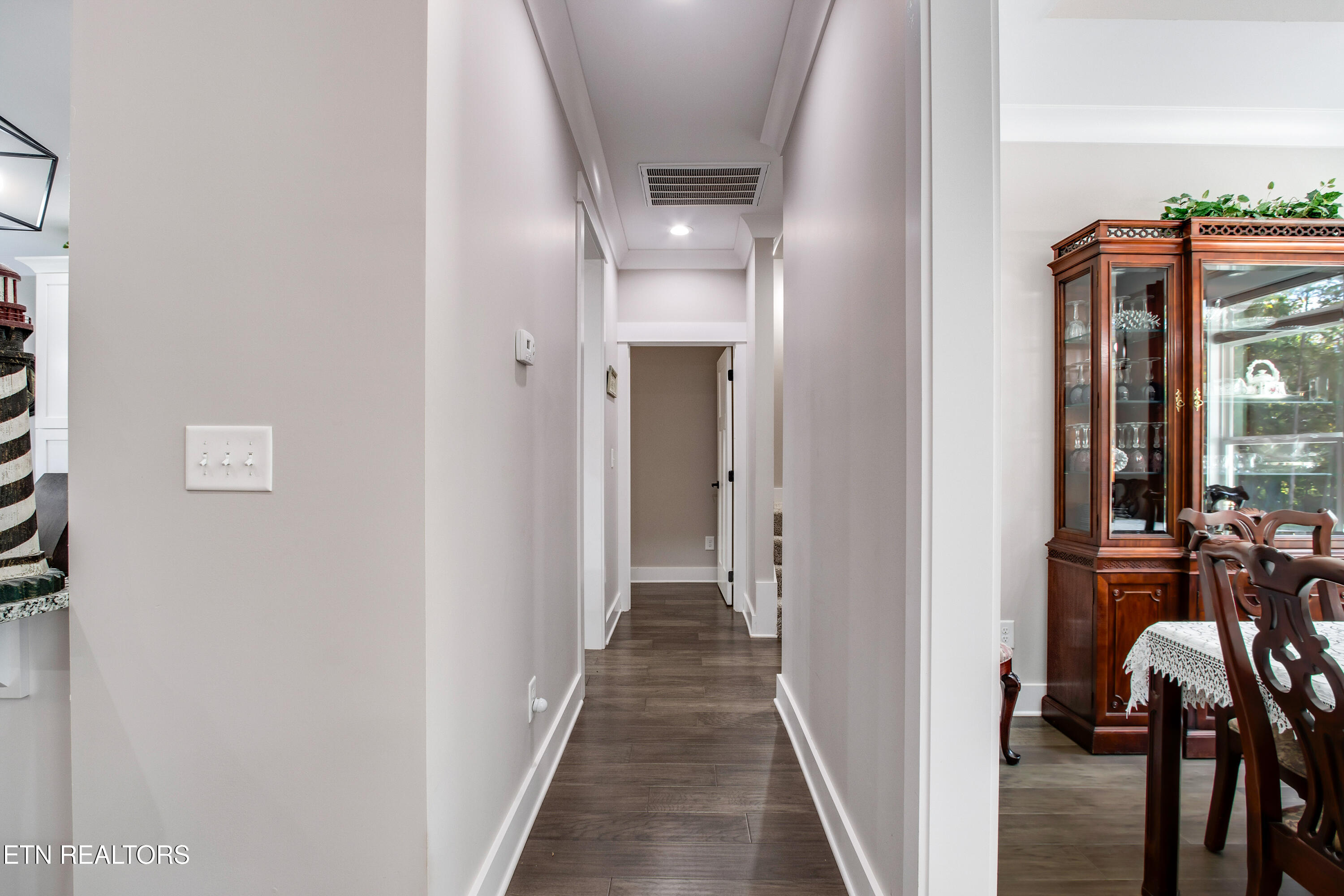 Loudon, Tennessee 37774, United States, 3 Bedrooms Bedrooms, ,2 BathroomsBathrooms,Residential,Active,162011