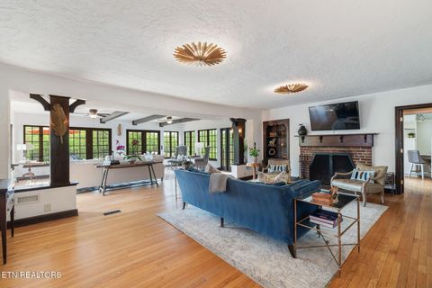 Tiny photo for 2048 Cherokee Blvd, Knoxville, TN 37919 (MLS # 1336675)