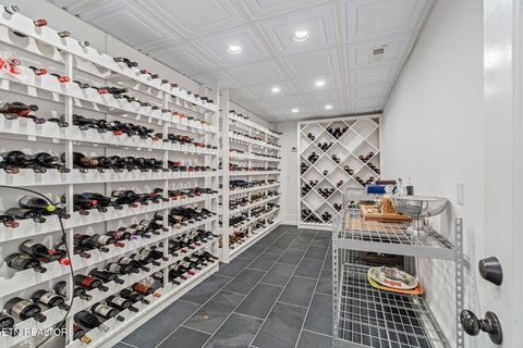 Tiny photo for 2048 Cherokee Blvd, Knoxville, TN 37919 (MLS # 1336675)