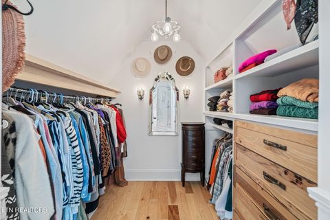 Tiny photo for 2048 Cherokee Blvd, Knoxville, TN 37919 (MLS # 1336675)