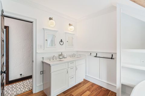 Tiny photo for 2048 Cherokee Blvd, Knoxville, TN 37919 (MLS # 1336675)