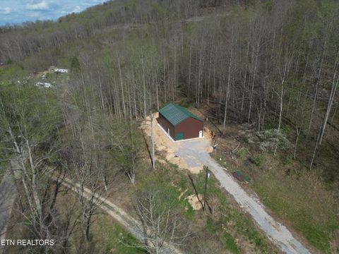 Photo of 2278 Little Elk Creek Rd, Pioneer, TN 37847 (MLS # 1335883)