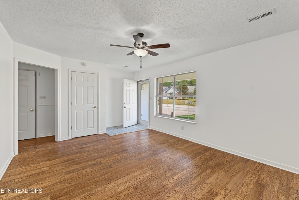 Photo of 3135 Harrington Court, Maryville, TN 37803 (MLS # 1355197)