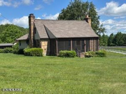 Photo of 1343 Highland Lane, Crossville, TN 38555 (MLS # 1323013)