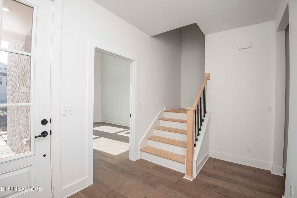 Photo of 426 Ivey Farms Road (Lot 132) Rd, Farragut, TN 37934 (MLS # 1337870)