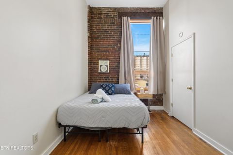 Tiny photo for 118 E Jackson Ave #2, Knoxville, TN 37915 (MLS # 1333308)