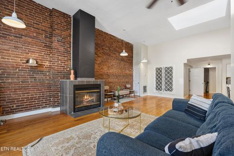 Tiny photo for 118 E Jackson Ave #2, Knoxville, TN 37915 (MLS # 1333308)