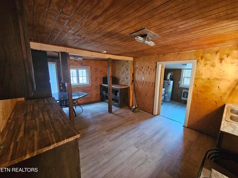 Tiny photo for 147 Highway 107 N, Del Rio, TN 37727 (MLS # 1328041)