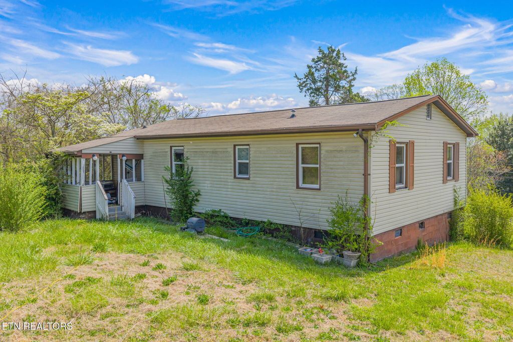 Photo of 6531 Vance Rd, Knoxville, TN 37921 (MLS # 1336051)