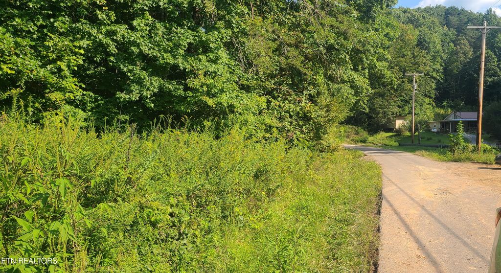 Photo of Lot 5 Mel Hall Rd, Maryville, TN 37803 (MLS # 1332723)