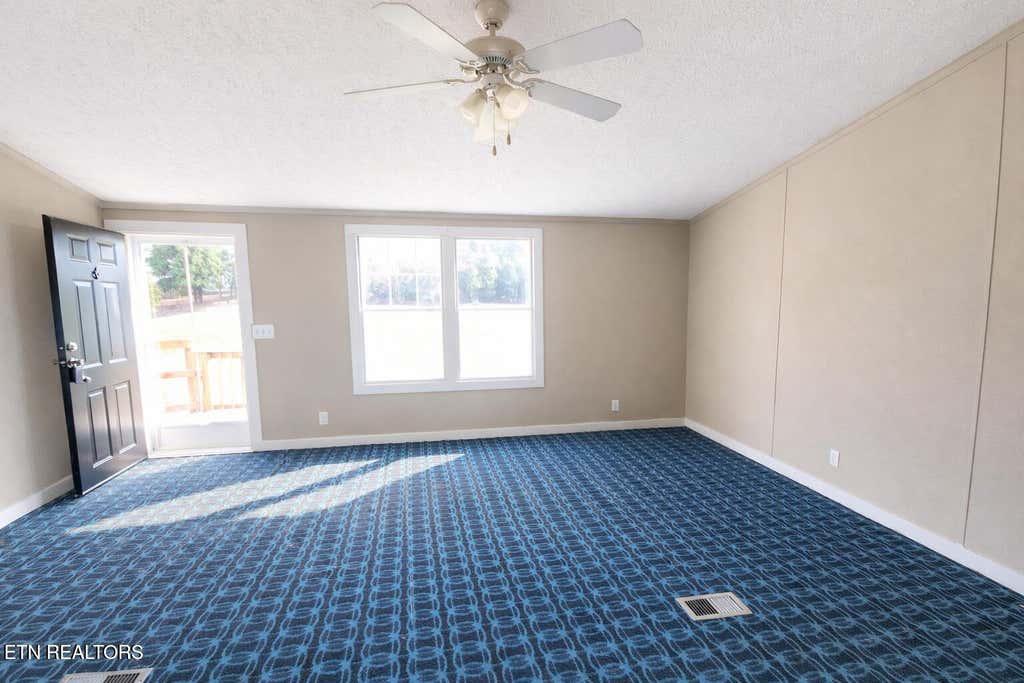 Photo of 4127 Crippen Corner Lane, Knoxville, TN 37918 (MLS # 1350612)