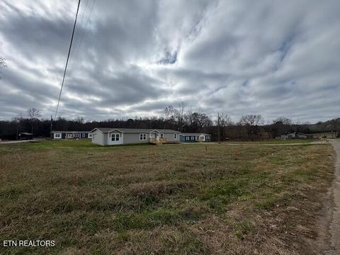Tiny photo for 124 Underwood Rd, Sweetwater, TN 37874 (MLS # 1323469)
