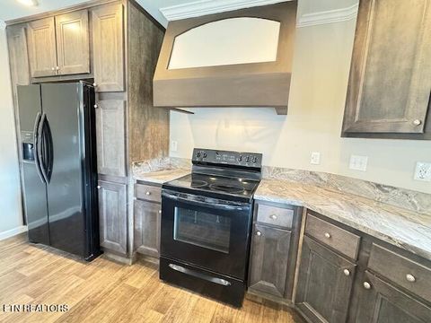 Tiny photo for 124 Underwood Rd, Sweetwater, TN 37874 (MLS # 1323469)