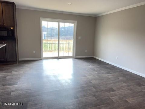 Tiny photo for 124 Underwood Rd, Sweetwater, TN 37874 (MLS # 1323469)