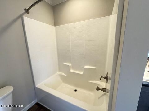 Tiny photo for 124 Underwood Rd, Sweetwater, TN 37874 (MLS # 1323469)