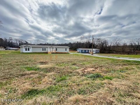 Tiny photo for 124 Underwood Rd, Sweetwater, TN 37874 (MLS # 1323469)