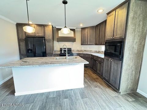 Tiny photo for 124 Underwood Rd, Sweetwater, TN 37874 (MLS # 1323469)