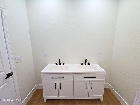 Tiny photo for 432 Englewood Road, Madisonville, TN 37354 (MLS # 1323710)