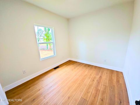 Tiny photo for 432 Englewood Road, Madisonville, TN 37354 (MLS # 1323710)