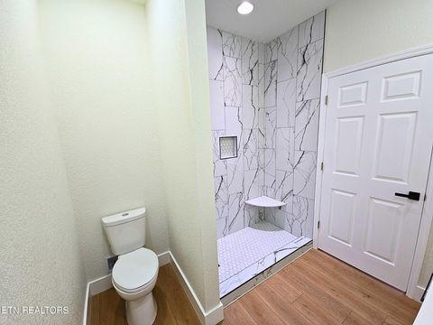 Tiny photo for 432 Englewood Road, Madisonville, TN 37354 (MLS # 1323710)