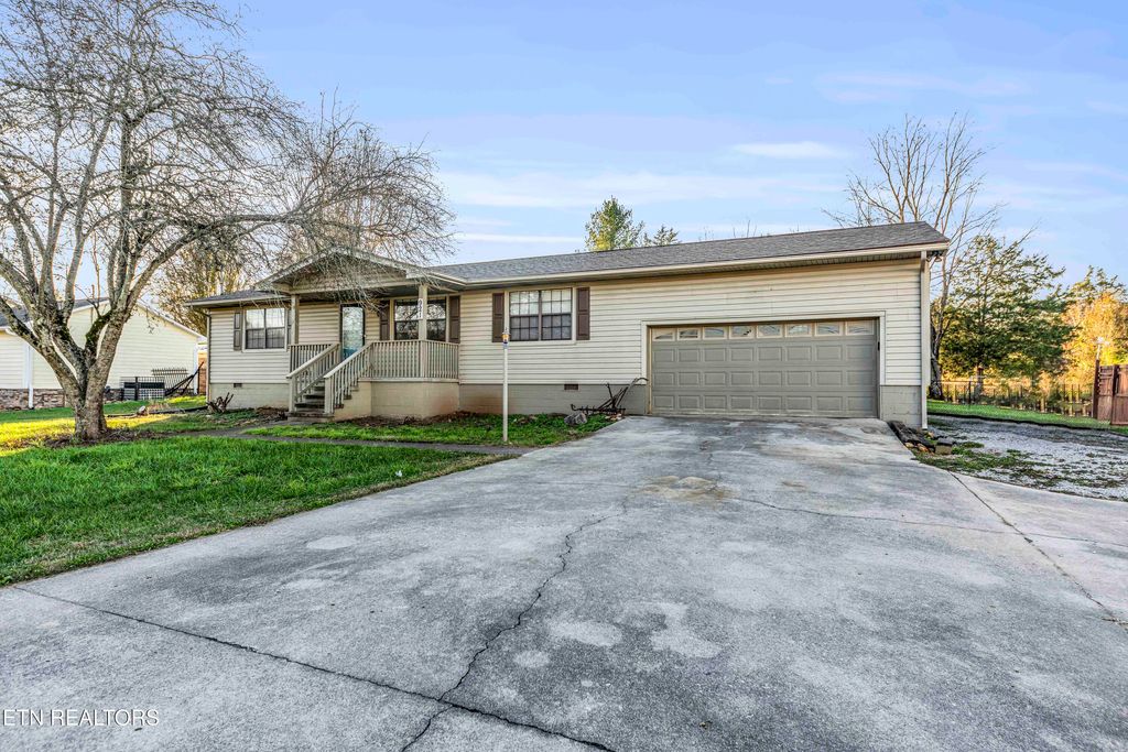 Photo of 921 Chris Rd, Strawberry Plains, TN 37871 (MLS # 1284223)