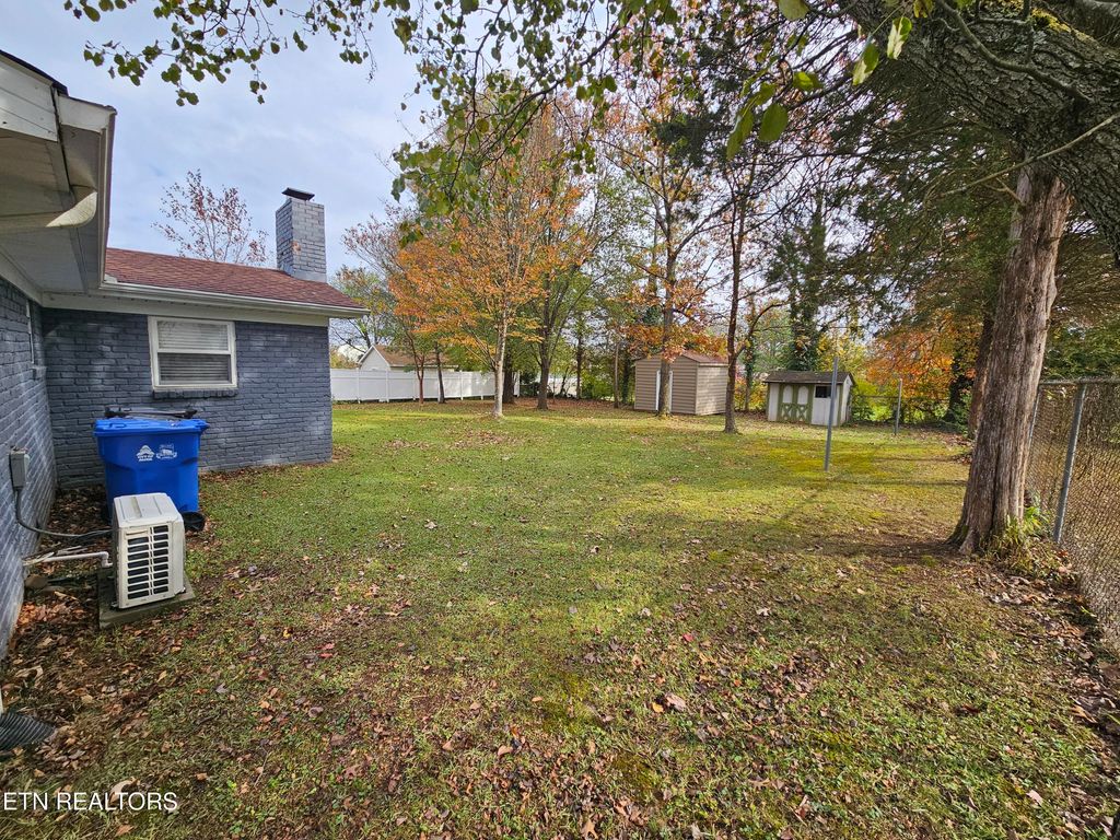 Photo of 785 Hamilton St, Alcoa, TN 37701 (MLS # 1283855)