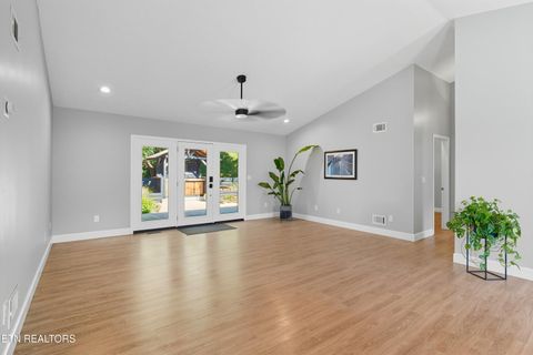 Tiny photo for 1806 Paul Drive, Jefferson City, TN 37760 (MLS # 1317055)