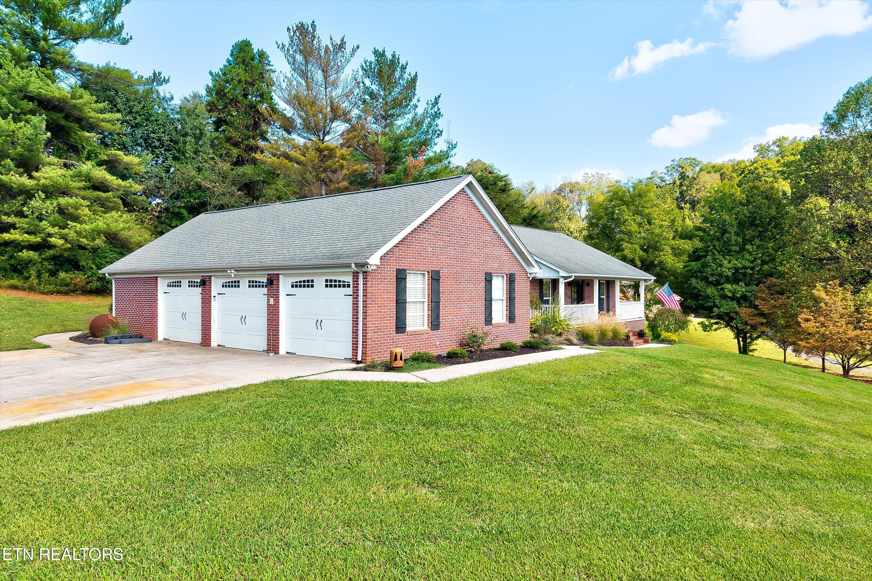 1806 Paul Drive