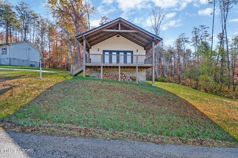 Photo of 557 Siever Rd, Crossville, TN 38572 (MLS # 1321286)