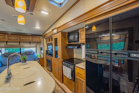 Tiny photo for 758 Big Valley Blvd, Townsend, TN 37882 (MLS # 1314627)