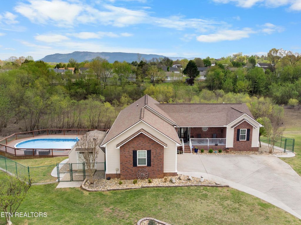 Photo of 309 Strata Court, Seymour, TN 37865 (MLS # 1335662)