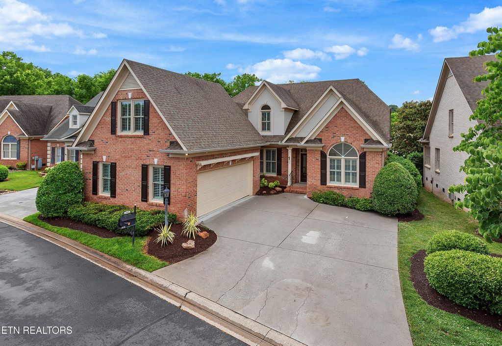 Photo of 1105 Highgrove Garden Way, Knoxville, TN 37922 (MLS # 1342032)