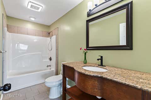 Tiny photo for 207 Autumn Oaks Drive, Kodak, TN 37764 (MLS # 1349748)