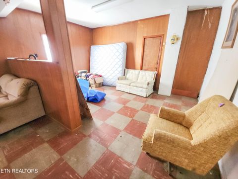 Tiny photo for 1356 Old Hwy 25 E, Tazewell, TN 37879 (MLS # 1317294)