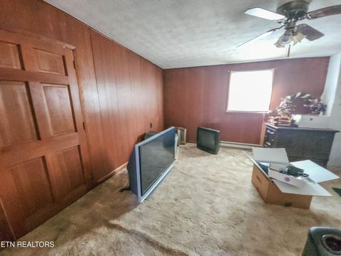 Tiny photo for 1356 Old Hwy 25 E, Tazewell, TN 37879 (MLS # 1317294)
