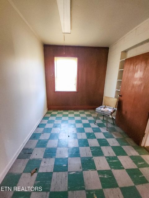 Tiny photo for 1356 Old Hwy 25 E, Tazewell, TN 37879 (MLS # 1317294)