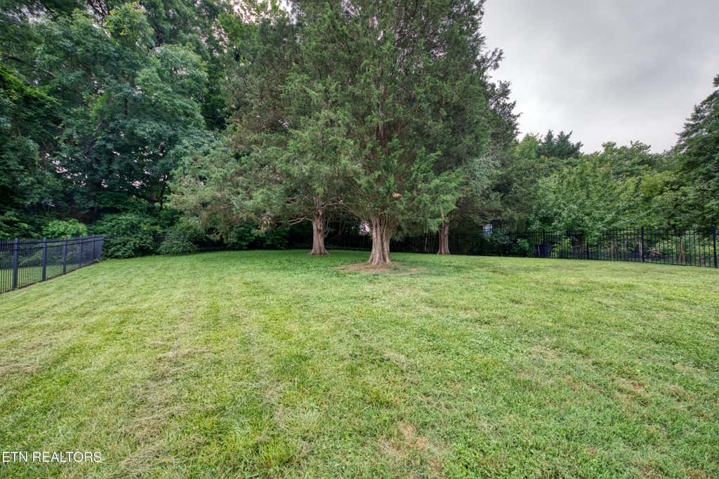 Photo of 11150 Thornton Drive, Knoxville, TN 37934 (MLS # 1344169)