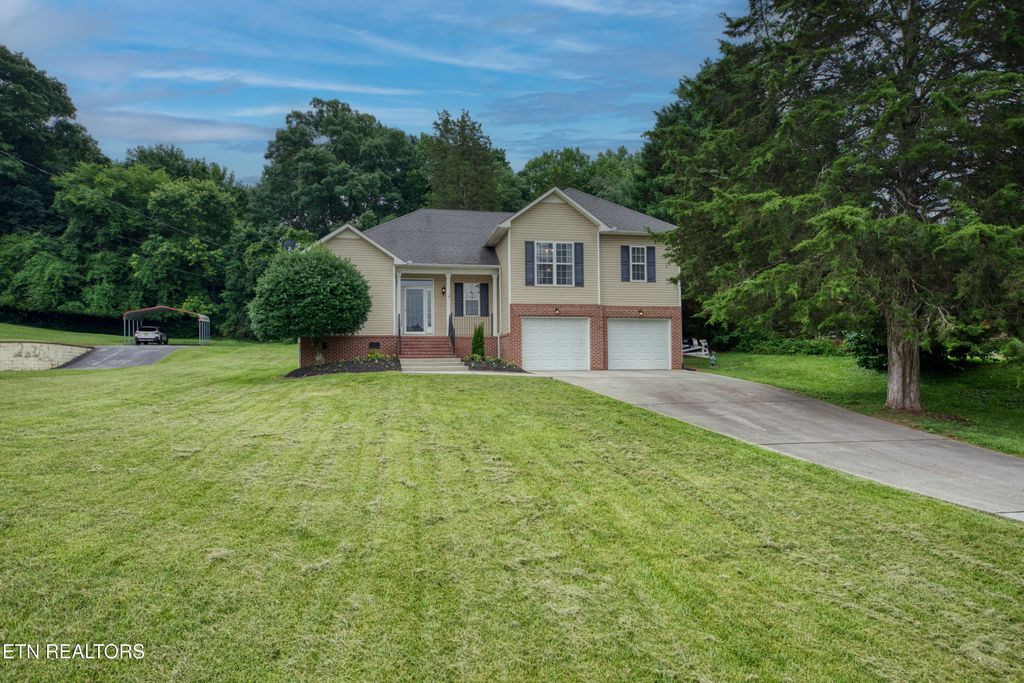 Photo of 11150 Thornton Drive, Knoxville, TN 37934 (MLS # 1344169)