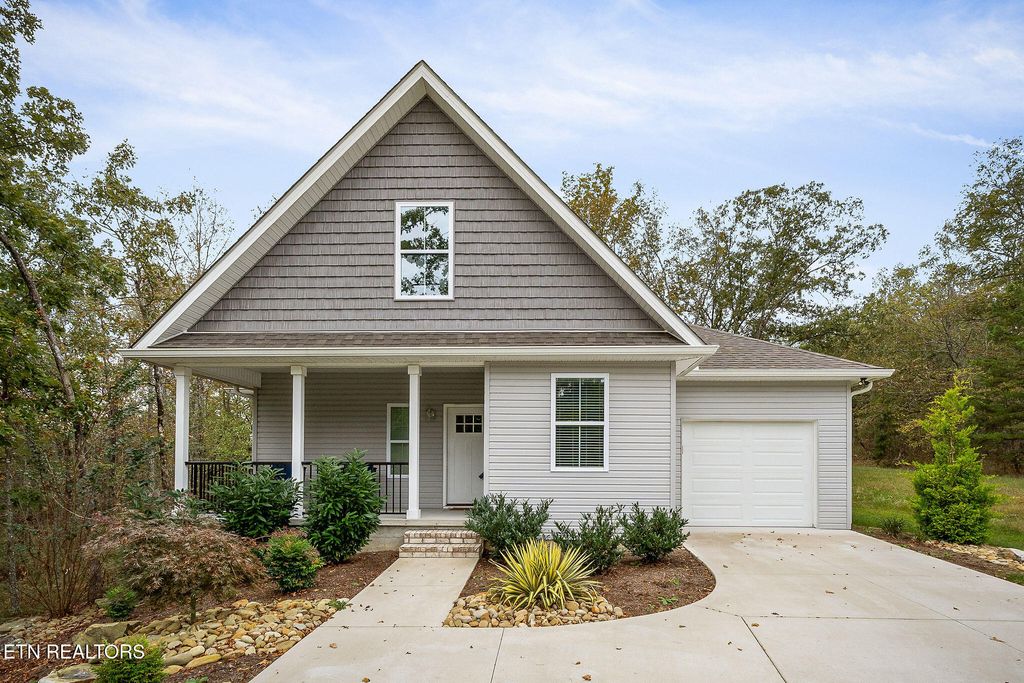 Photo of 212 Westchester Drive, Crossville, TN 38558 (MLS # 1283788)